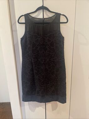 Kas New York Sleeveless Black Lace-Overlay Shift Dress